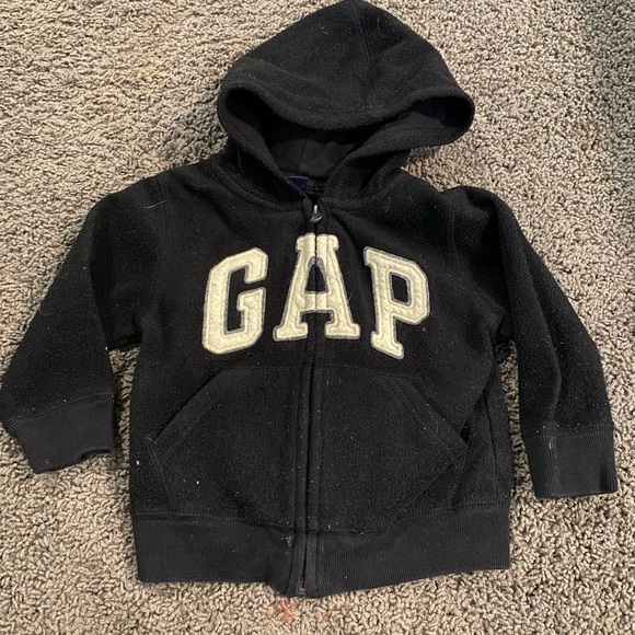 ♦️5 for $15♦️ 2T black gap fleece zip up hoodie sweater - Picture 1 of 2